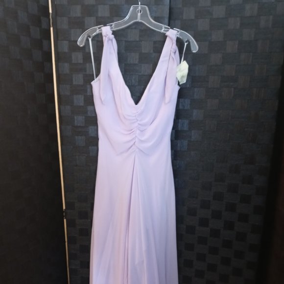 Size 5/6 formal dress - Picture 1 of 3
